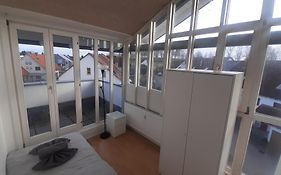 3 Privat Freie Zimmern